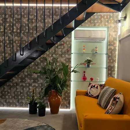 Massimo Secret Garden Apartment *